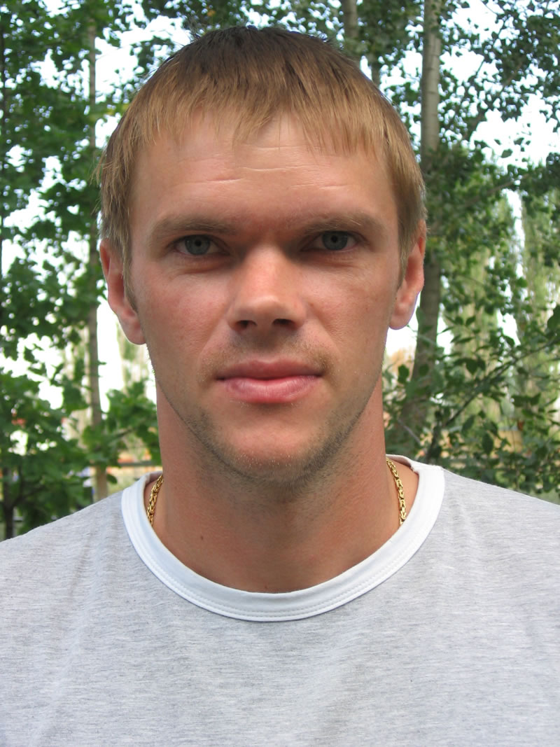 2008 .