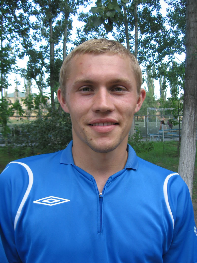 2008 .